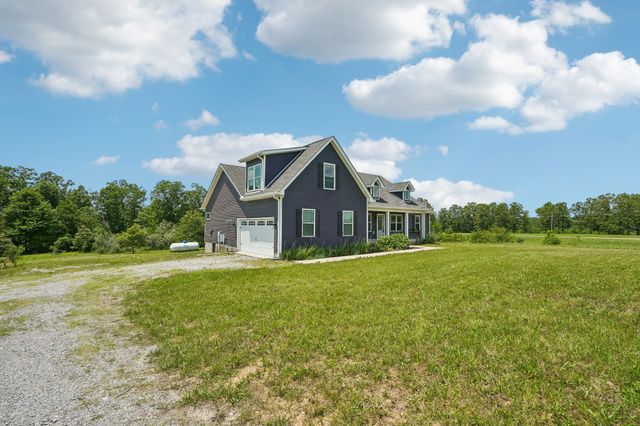 4501 Tennessee City Rd, Mc Ewen, TN 37101
