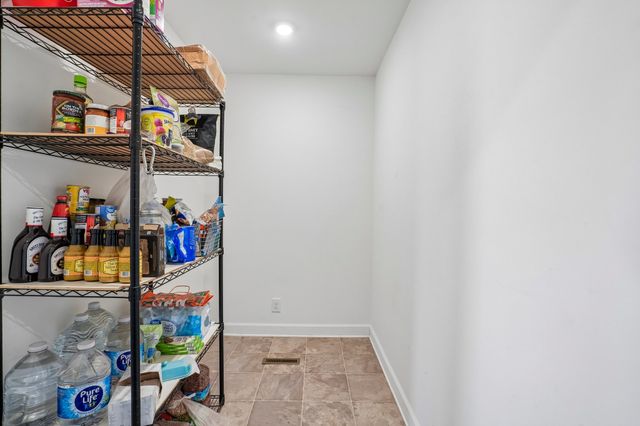 4501 Tennessee City Rd, Mc Ewen, TN 37101