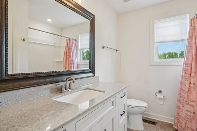 4501 Tennessee City Rd, Mc Ewen, TN 37101