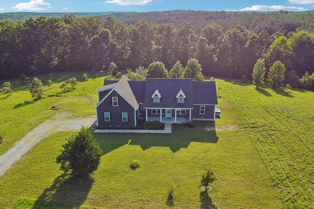 4501 Tennessee City Rd, Mc Ewen, TN 37101