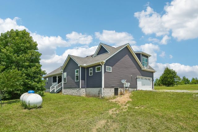 4501 Tennessee City Rd, Mc Ewen, TN 37101
