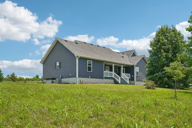 4501 Tennessee City Rd, Mc Ewen, TN 37101