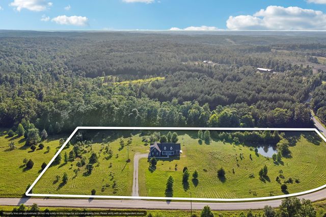 4501 Tennessee City Rd, Mc Ewen, TN 37101