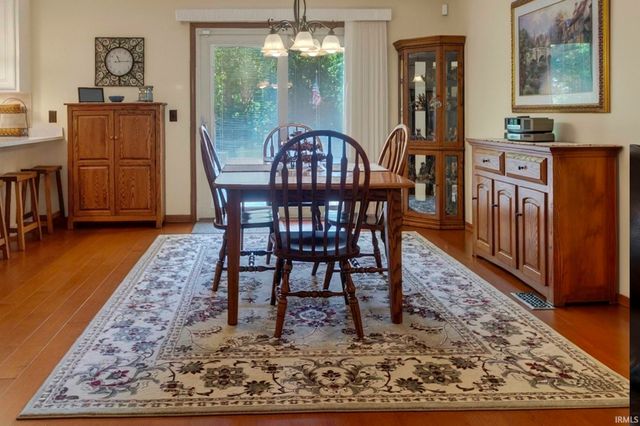5102 Fox Mill Run, Fort Wayne, IN 46835