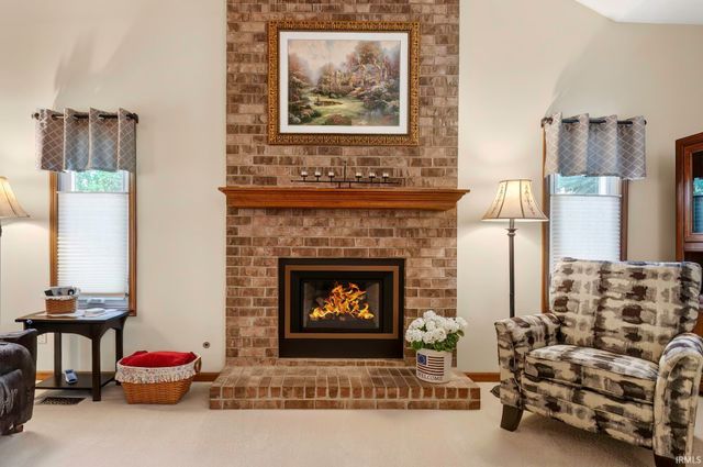 5102 Fox Mill Run, Fort Wayne, IN 46835