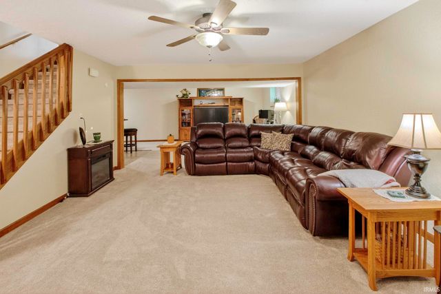 5102 Fox Mill Run, Fort Wayne, IN 46835
