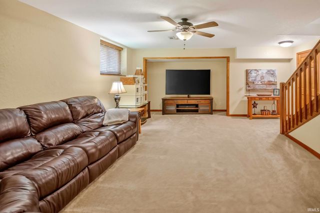 5102 Fox Mill Run, Fort Wayne, IN 46835