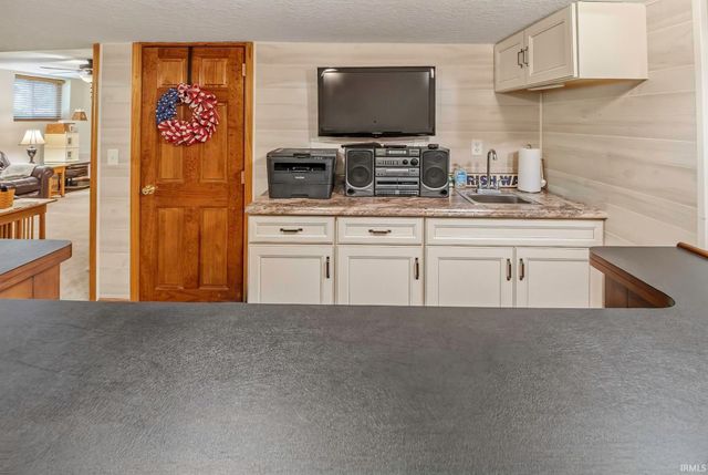 5102 Fox Mill Run, Fort Wayne, IN 46835