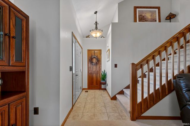 5102 Fox Mill Run, Fort Wayne, IN 46835