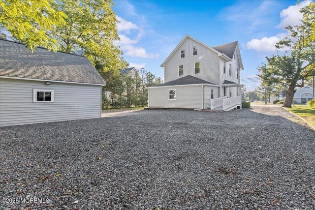 182 N Main Street, Manahawkin, NJ 08050