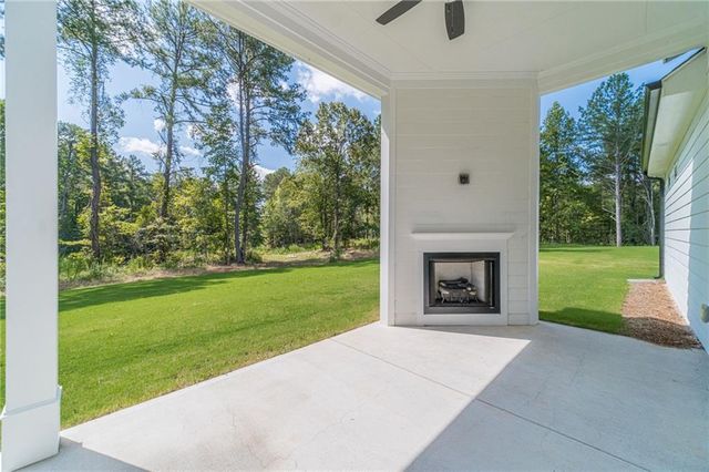 897 Bessie Court, Loganville, GA 30052