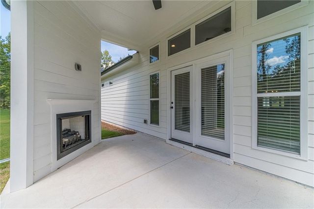 897 Bessie Court, Loganville, GA 30052