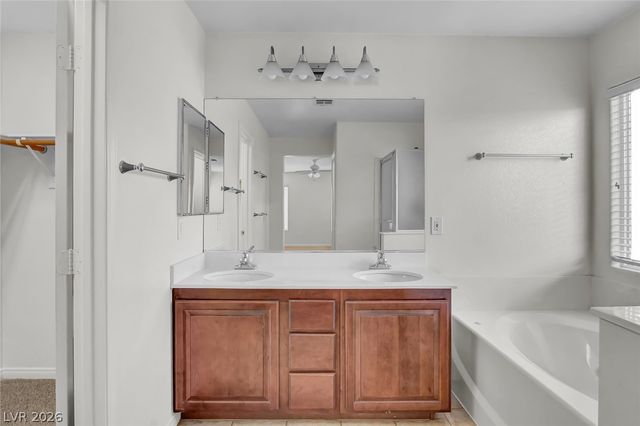 11748 Villa San Michele Court, Las Vegas, NV 89138