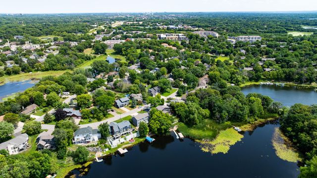 7941 S Bay Curve, Eden Prairie, MN 55347