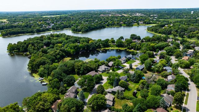 7941 S Bay Curve, Eden Prairie, MN 55347