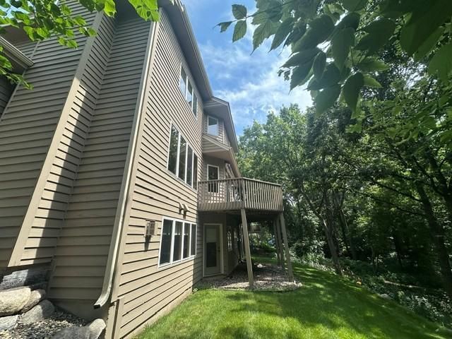 7941 S Bay Curve, Eden Prairie, MN 55347