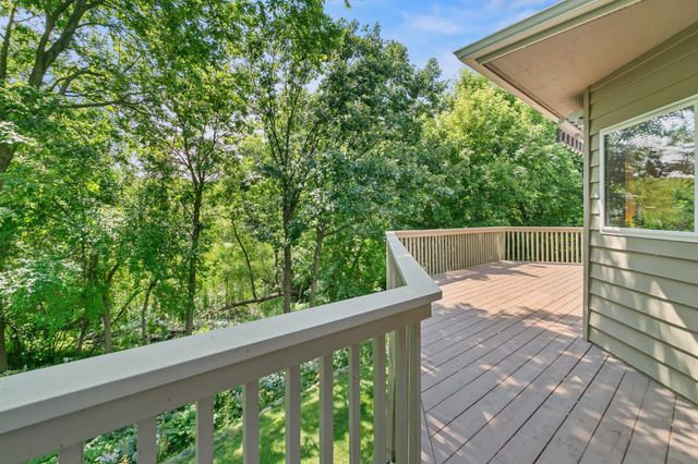 7941 S Bay Curve, Eden Prairie, MN 55347