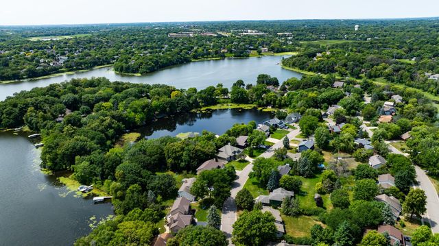 7941 S Bay Curve, Eden Prairie, MN 55347