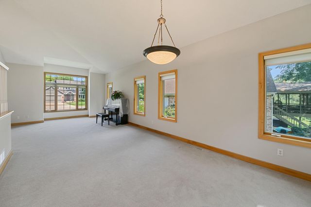 7941 S Bay Curve, Eden Prairie, MN 55347