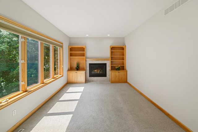 7941 S Bay Curve, Eden Prairie, MN 55347