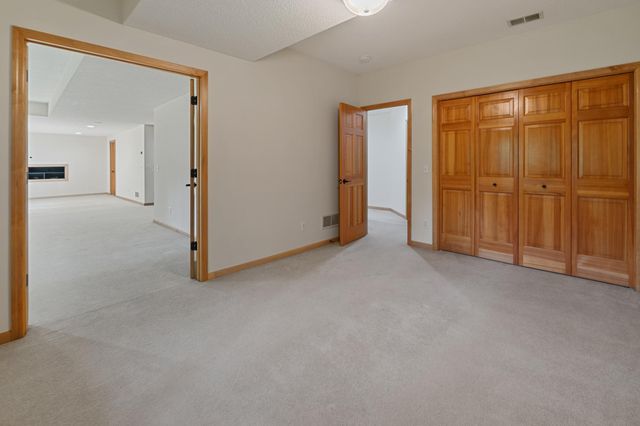 7941 S Bay Curve, Eden Prairie, MN 55347