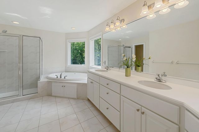 7941 S Bay Curve, Eden Prairie, MN 55347