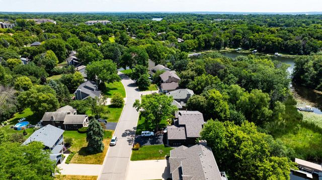 7941 S Bay Curve, Eden Prairie, MN 55347
