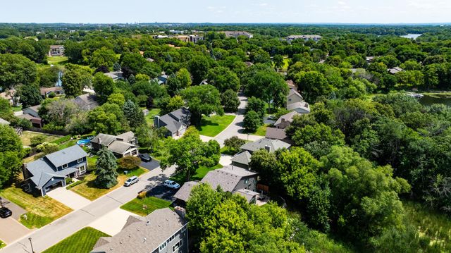 7941 S Bay Curve, Eden Prairie, MN 55347