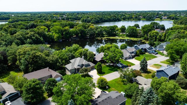 7941 S Bay Curve, Eden Prairie, MN 55347