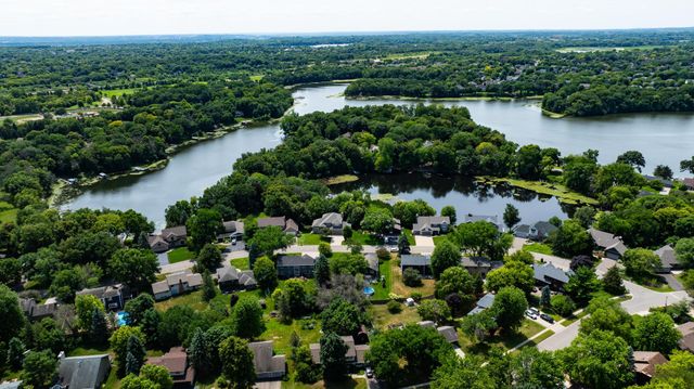 7941 S Bay Curve, Eden Prairie, MN 55347