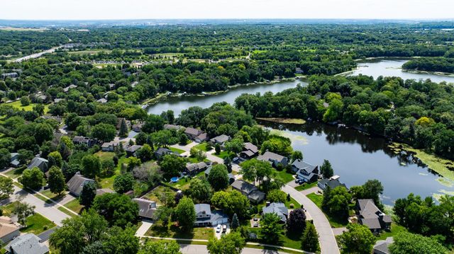 7941 S Bay Curve, Eden Prairie, MN 55347