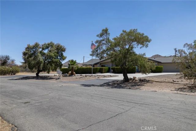 16058 Venango, Apple Valley, CA 92307