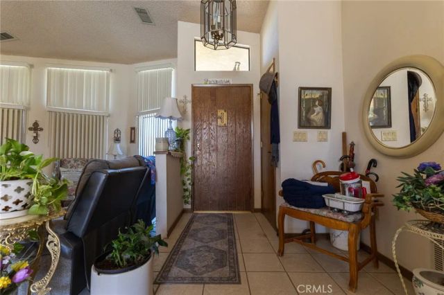 16058 Venango, Apple Valley, CA 92307