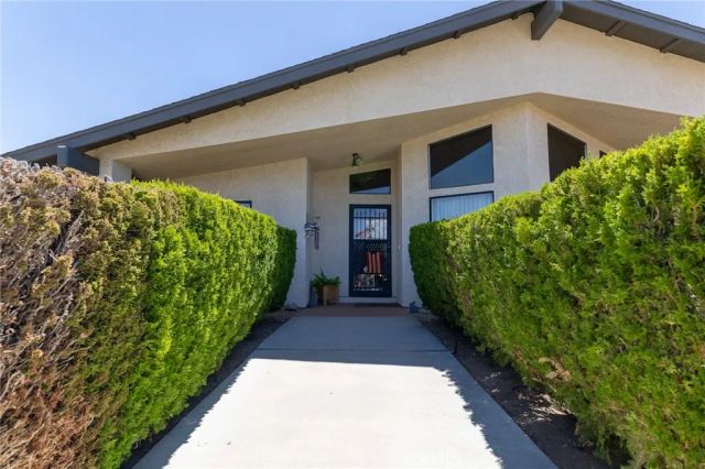 16058 Venango, Apple Valley, CA 92307