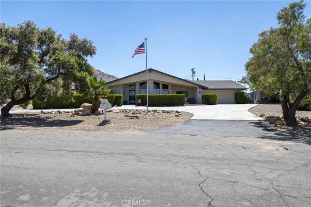 16058 Venango, Apple Valley, CA 92307