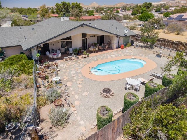 16058 Venango, Apple Valley, CA 92307