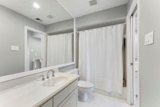 1260 Fountain View Drive 171, Houston, TX 77057