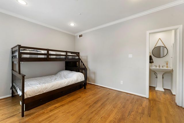 1260 Fountain View Drive 171, Houston, TX 77057