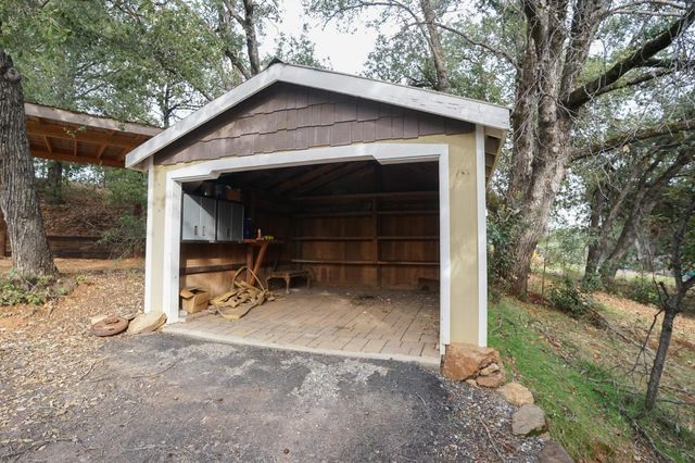 16375 Jesus Maria Rd, Mokelumne Hill, CA 95245