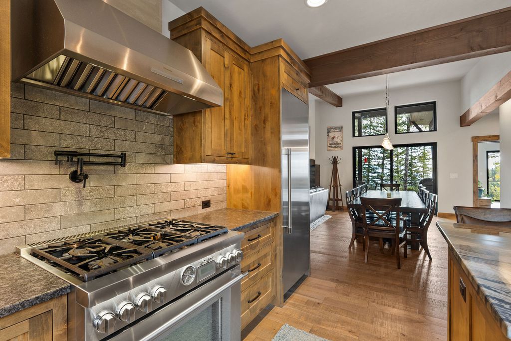 296 Northern Lights Drive, Whitefish, MT 59937 photo 17