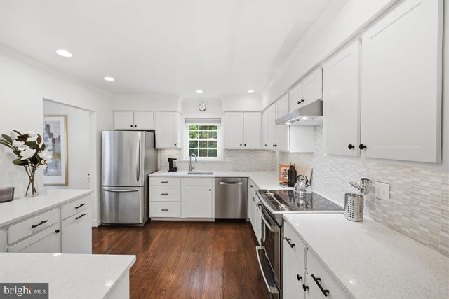 6740 TOWNE LANE RD, Mclean, VA 22101