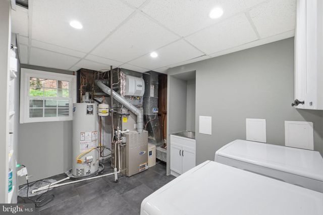 6740 TOWNE LANE RD, Mclean, VA 22101