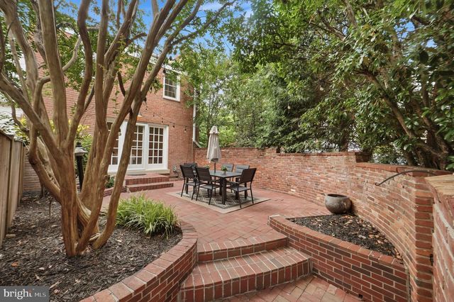 6740 TOWNE LANE RD, Mclean, VA 22101