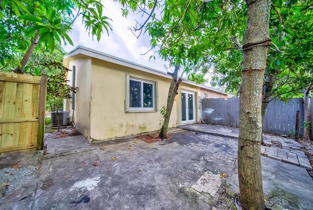 3771 Mil Run Court, Greenacres, FL 33463