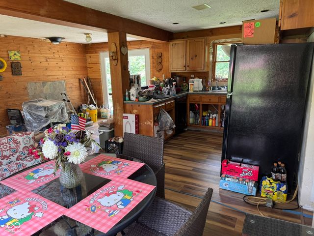 915 W Lakeview Drive, Nineveh, IN 46164