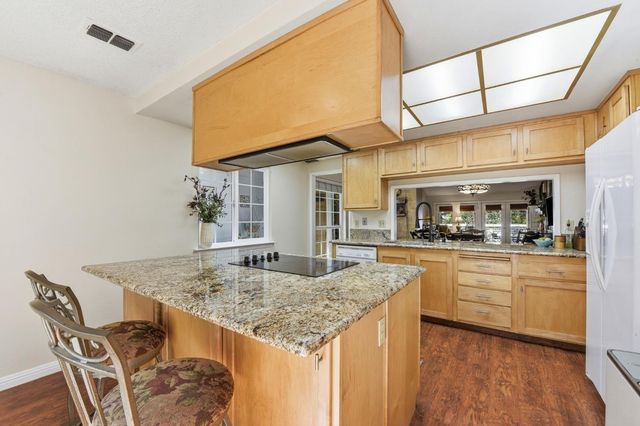 3266 Amethyst Dr, Cameron Park, CA 95682