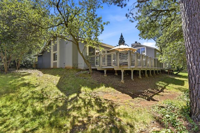 3266 Amethyst Dr, Cameron Park, CA 95682
