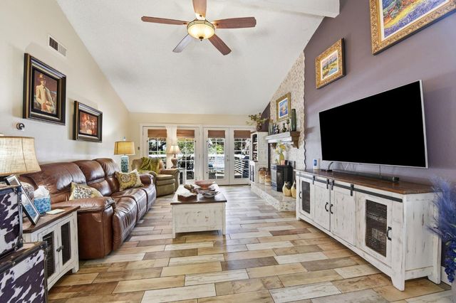3266 Amethyst Dr, Cameron Park, CA 95682