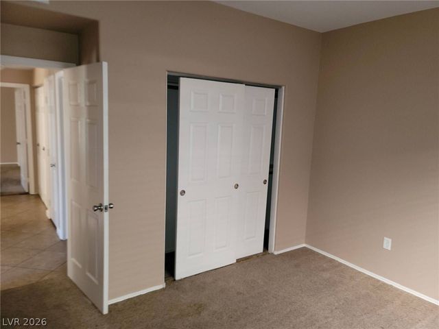 2121 Echo Bay Street 102, Las Vegas, NV 89128