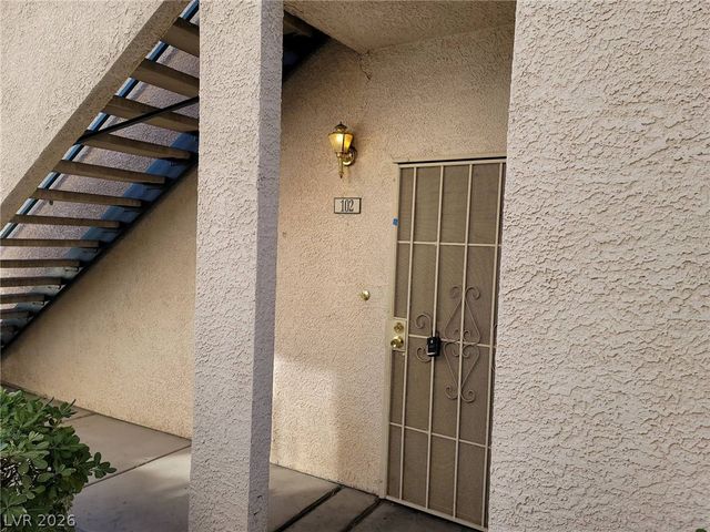 2121 Echo Bay Street 102, Las Vegas, NV 89128